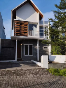 RUMAH 2 LANTAI DISURABAYA DENGAN DESAIN MODERN&MINIMALIS