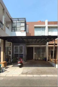 Rumah 2 lantai Rapi Hadap Timur di Cluster Boomingdale Citra 7 Jakarta