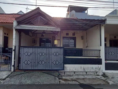 Rumah Bagus Sederhana di Villa Bogor Indah 2