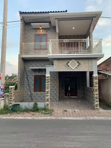 Rumah Dijual Dua Lantai Pendem Batu Malang
