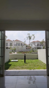 Rumah Ekslusif Modern Lokasi Strategis di Podomoro Park Bandung