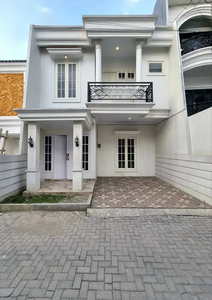 Rumah Mewah Modern 3 Lantai Di Kahfi 1 Jagakarsa Jakarta Selatan