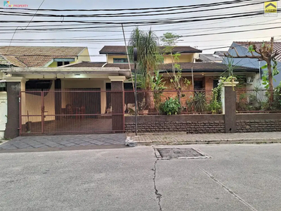 Rumah Mewah Semi Furnish Jatiwaringin Pondok Gede Bekasi