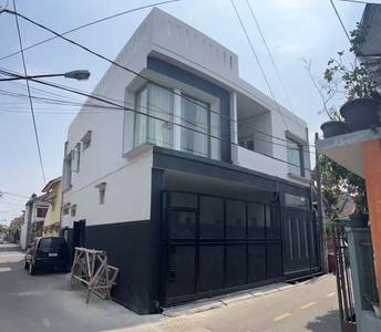 Rumah Modern 2 Lt Murah Di Riung Bandung