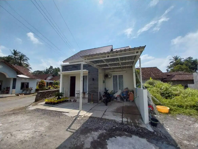 Rumah Modern Siap Bangun di Tempel Jl Jogja Magelang