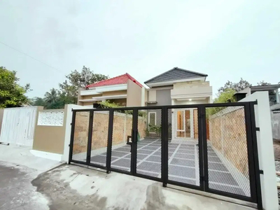 Rumah Murah Baru Minimalis Parkir Luas Jln Kaliurang km 10 dkt Gentan