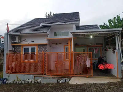 Rumah Siap Huni Di Cipageran