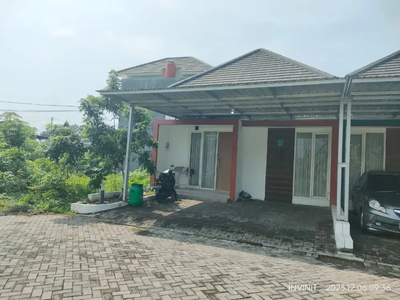 Rumah strategis di ketileng tembalang dekat rumah sakit wongsonegoro
