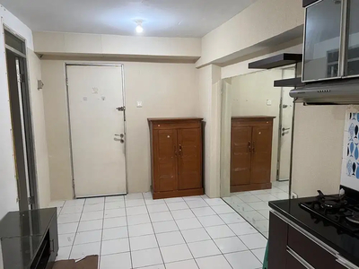 SEWA - Apartemen Gading Nias 2 Kamar Ada AC dan Kitchen Set Bulanan