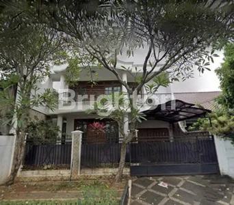 Turun harga rumah dijual Pejaten Jati Padang Jakarta Selatan 2 lantai