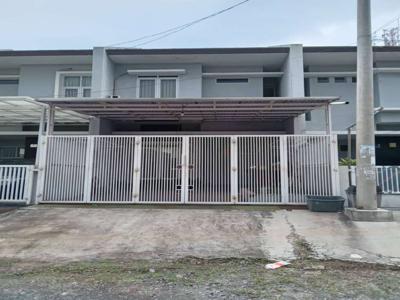 Dijual Cepat Rumah 2 Lantai di Cisaranten Arcamanik, kota Bandung