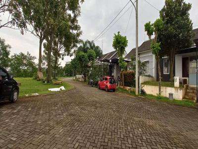 Rumah HOOK BSB Village Ready Siap Huni 1LT 236m² View Pegunungan