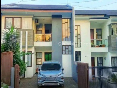 Disewakan Rumah Furnished 2 Lantai di Setra Murni Bandung Kota