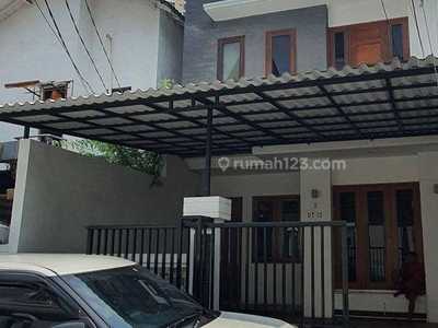 kan Rumah 3 Lantai Pondok Pinang bagus murah