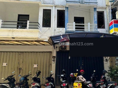 Ruko Bagus 2 Lantai di Pinggir Jalan Raya Cocok Untuk Bisnis