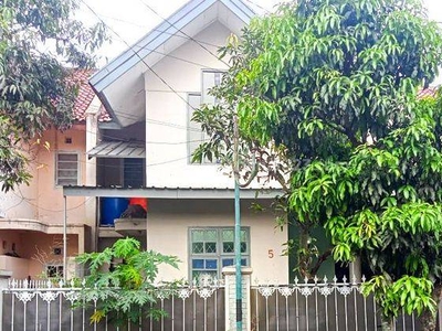 Rumah Bagus 2 Lantai di Aria Graha Bandung Siap huni