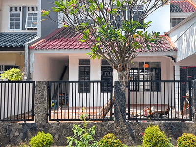 Rumah Siap Huni 2 Lantai Dalam Komplek Villa Delima Lebak Bulus