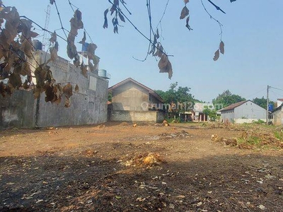 Tanah di jual cocok untuk rumah kost dekat kampus di Beji Depok