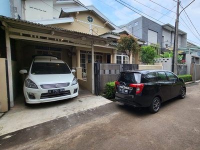 Dijual Rumah Bagus Siap Huni di Mertilang, Bintaro Jaya Sektor 9