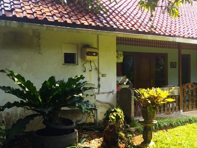 Dijual Rumah Klasik yang Nyaman Strategis di Menteng Cocok Untuk