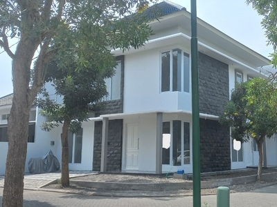 Dijual Dijual Rumah Baru 2 Lantai, Modern Minimalis di Bukit Palm
