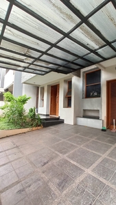 Dijual Rumah Bagus Siap Huni di Alam Segar, Pondok Indah, Jakarta