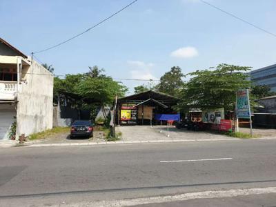 Tanah Strategis Pinggir Jalan Raya Tajem Cocok Untuk Minimarket,Gudang