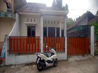 Di jual.rumah minimalis siap huni di utara pasar cebongan