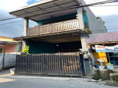 Dijual Cepat Rumah/ Semi ruko 2 1/2 lantai LOKASI PD HASAN KUNTUM