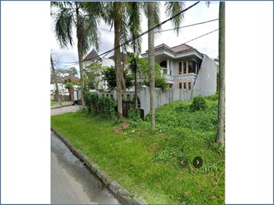 Dijual Rumah + Kolam Renang di JL. Boulevard Balikpapan Baru BB