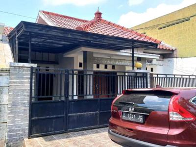 Dijual TENGAH KOTA Mojokerto
Bangunan modern Minimalis Siap Huni