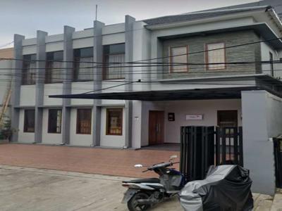 DISEWA RUMAH EX KANTOR DEKAT SENOPATI JL. CIKATOMAS KEBAYORAN BARU