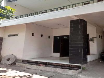 Dikontrakkan Rumah tingkat Surabaya untuk tempat tinggal / usaha
