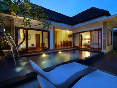Disewakan Harian Villa Modern 2 Kamar Tidur di Seminyak Bali - BVI4983