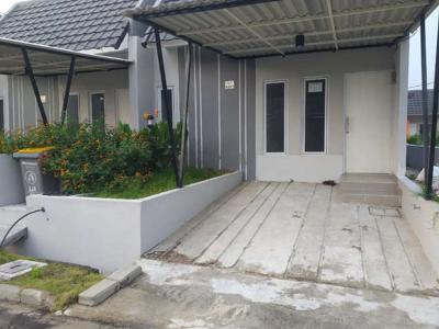 Disewakan Property, hook di metland cibitung. Dekat st.trlaga murni.