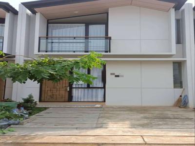 Disewakan Rumah 2lt BARU Full Furnished Cluster Cendana Parc Karawaci