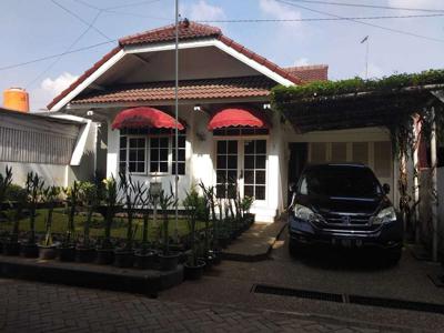 Disewakan Rumah Homey Siap Huni di Cipaganti Bandung Kota Harga Nego