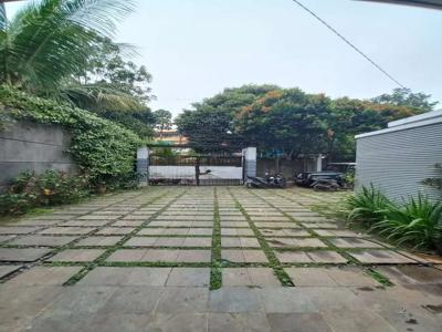 Disewakan Rumah Mewah Ada Swimming Pool Dekat Bintaro sc9249 ms