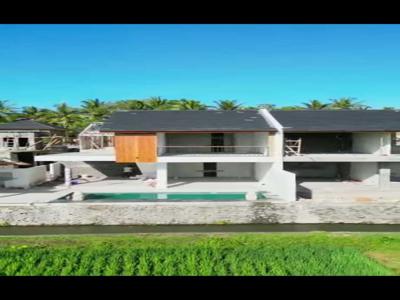 Jual Villa di ubud. Villa lodtunduh. View sawah