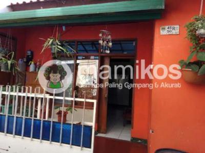 Kost Ibu Piffo Coblong Bandung
