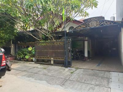 Mau Pindah keluar Kota Dijual Rumah diGrand Galaxi City Bekasi