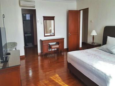 Nice 3BR Apartment Strategically Located in Pondok Indah Area