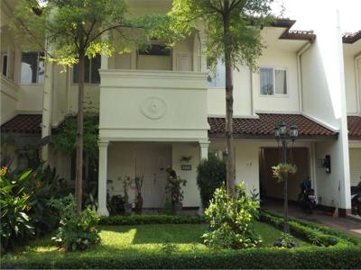Nice & Tidy House Pondok Indah Area, Lembonghouse Intan Residence 5E