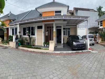 Perumahan Regency dalam Kampung