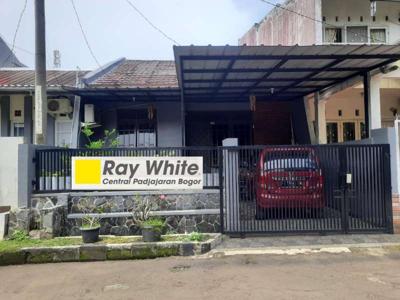 Rumah di jual Taman yasmine