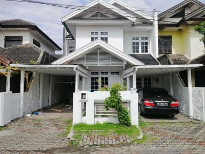Rumah Dua Lantai Di Condongcatur Depok Sleman Turun Harga