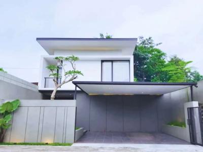 Rumah dua lantai strategis cluster perumahan royal Sampangan homes