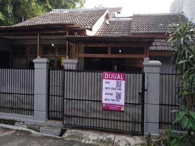 Rumah Hook di Villa Nusa Indah II Bogor