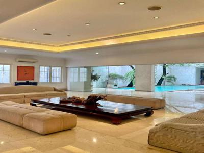 Rumah Mewah di Bangka Kemang Nuansa Villa Resort mewah