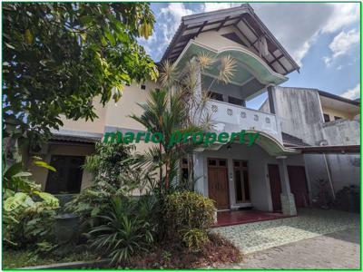 Rumah Mewah di Jalan Damai Yogyakarta Dalam Komplek
